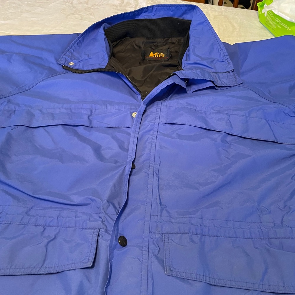 Used REI Men’s Ski, Hiking, Rain XL Jacket...